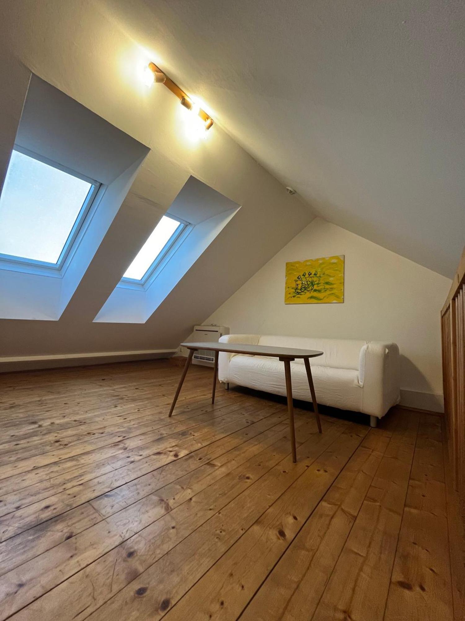 Schoenes Appartment In Zentrumsnaehe Graz Buitenkant foto